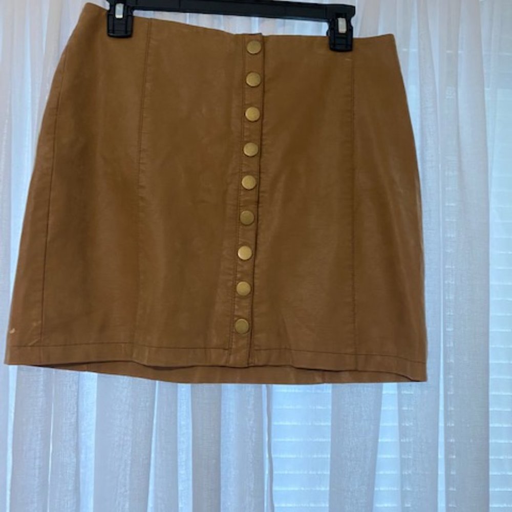 Free People Size 10 (Medium) Tan Cognac Vegan Leather Snap Skirt